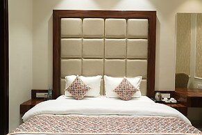Hotel The Royal King