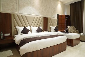 Hotel The Royal King