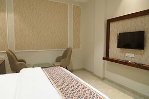 Hotel The Royal King