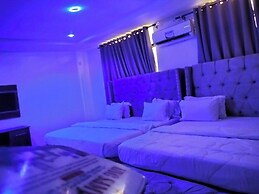 KINGSAMYSTAR HOTEL AND SUITES