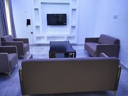 KINGSAMYSTAR HOTEL AND SUITES