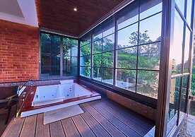 The Saray Munnar by VOYE HOMES