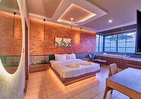 The Saray Munnar by VOYE HOMES