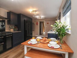 Sunnyvale House