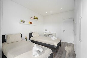 F rum Terrace by Minhos Guest