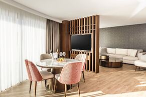Beks Premium Resort & Spa Hotel