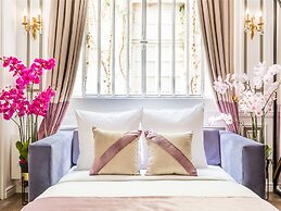 Merveil - Luxury Suite - Marais Archives