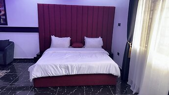 Next Level Hotel & Suites