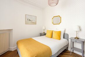 Family Suite Tilsitt Eiffel Tower view