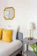 Family Suite Tilsitt Eiffel Tower view