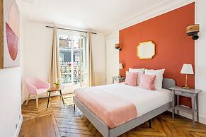 Family Suite Tilsitt Eiffel Tower view