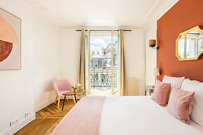 Family Suite Tilsitt Eiffel Tower view