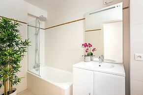 Family Suite Tilsitt Eiffel Tower view