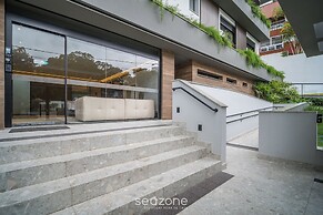 Apt w/ BBQ & Balcony 220 m From the Beach Rty0216