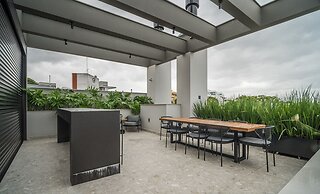 Apt w/ BBQ & Balcony 220 m From the Beach Rty0216