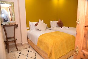 Riad Nour Boutique