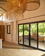 Pelícano Popoyo Boutique Villas