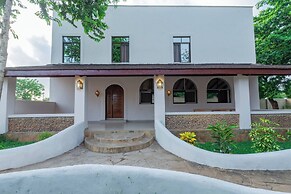Luxurious Diani Beach Villa With Private Pool