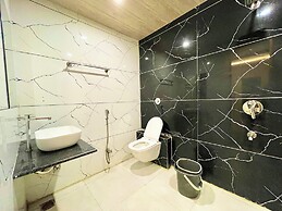 P R Palace -near Temple & Prime Location