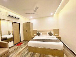 P R Palace -near Temple & Prime Location