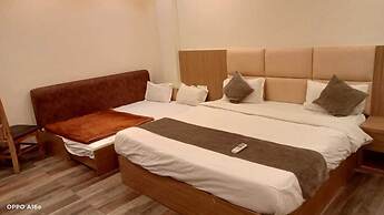 P R Palace -near Temple & Prime Location