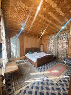 Houseboat Newheidi