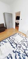 Stylish 2-BR Apartment in Vienna's Simmering Area