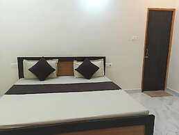 Hotel Pampa Sarovar