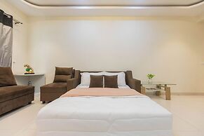 Indigo Studio by Jadecaps Nr. DLF IT Park