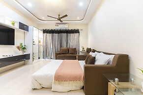 Indigo Studio by Jadecaps Nr. DLF IT Park