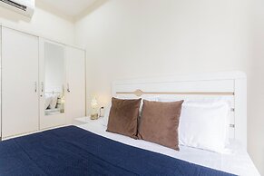 Indigo Studio by Jadecaps Nr. DLF IT Park