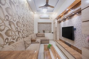 Royale Enclave by Jadecapsnr.manipal Hosp