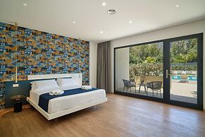 Ella suites & apartments