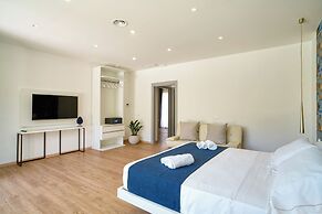 Ella suites & apartments