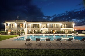 Ella suites & apartments