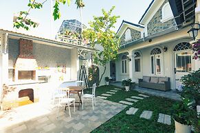 HUE SILK HOMESTAY