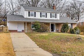 Convenient + Cozy! Apartment in DC Suburbs!