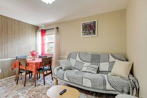 Convenient + Cozy! Apartment in DC Suburbs!