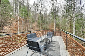 Secluded Red River Gorge Cabin w/ Rooftop Deck!
