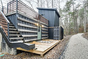 Secluded Red River Gorge Cabin w/ Rooftop Deck!