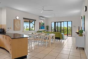 Zen Emerald Shore sea View - Balcony - Parking