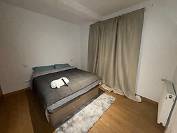 Apartament H&C