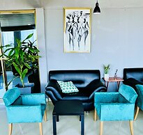 Tris Estates Hotel & Suites