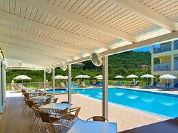 Manousis ApartHotel