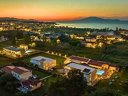 Manousis ApartHotel