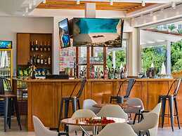 Manousis ApartHotel