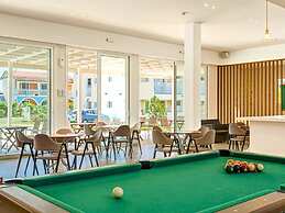 Manousis ApartHotel