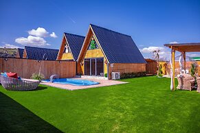 Avay BUNGALOV