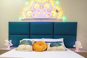 Roses Suite & Apartments