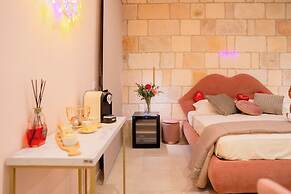 Roses Suite & Apartments